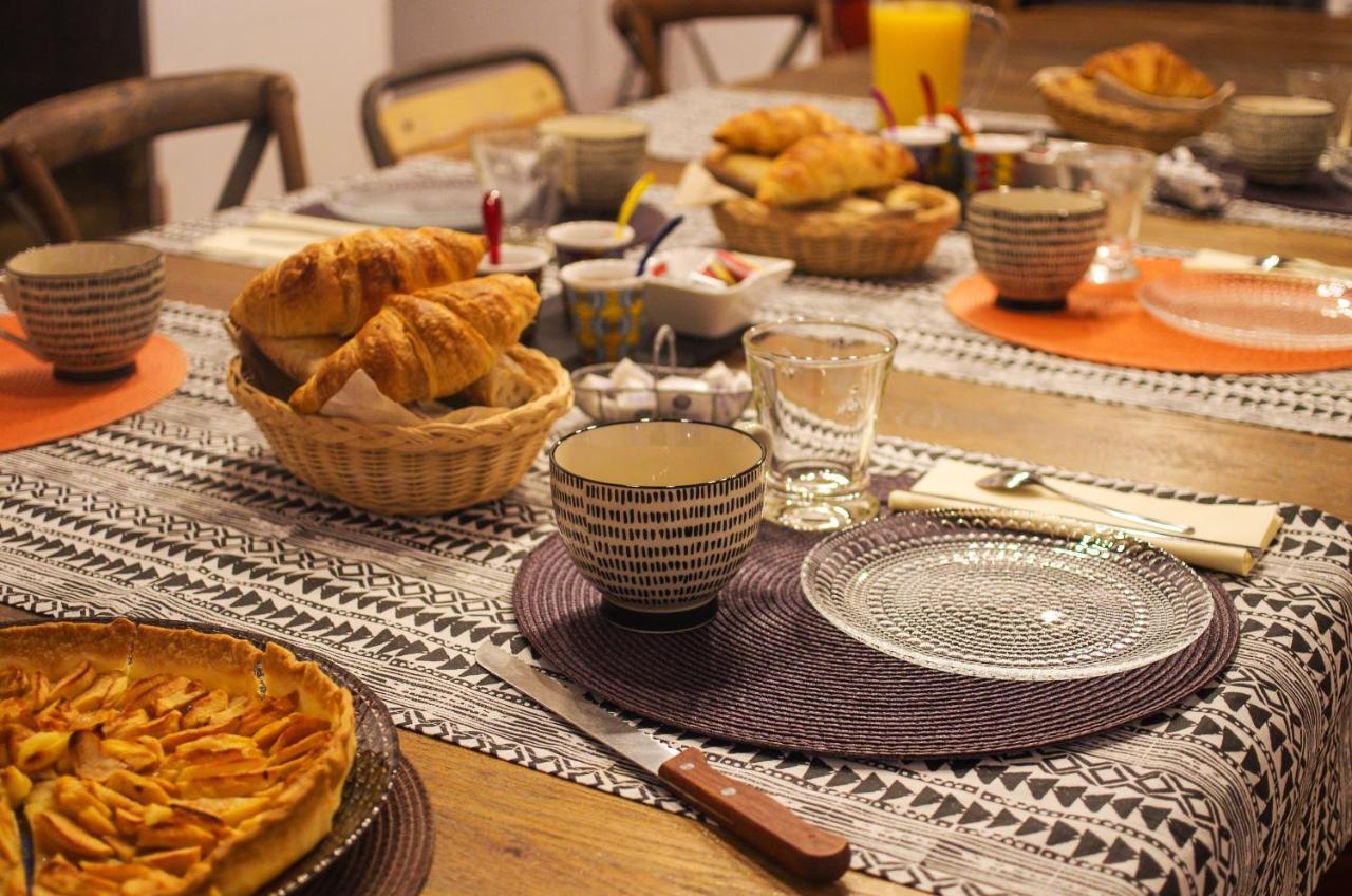 Dompierre-sur-Mer Logis Saint Leonard B&B 외부 사진