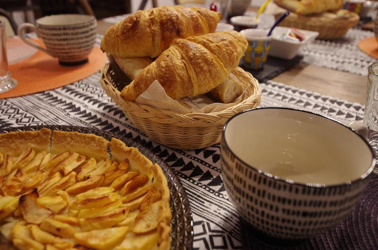 Dompierre-sur-Mer Logis Saint Leonard B&B 외부 사진
