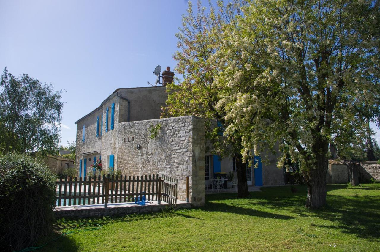 Dompierre-sur-Mer Logis Saint Leonard B&B 외부 사진
