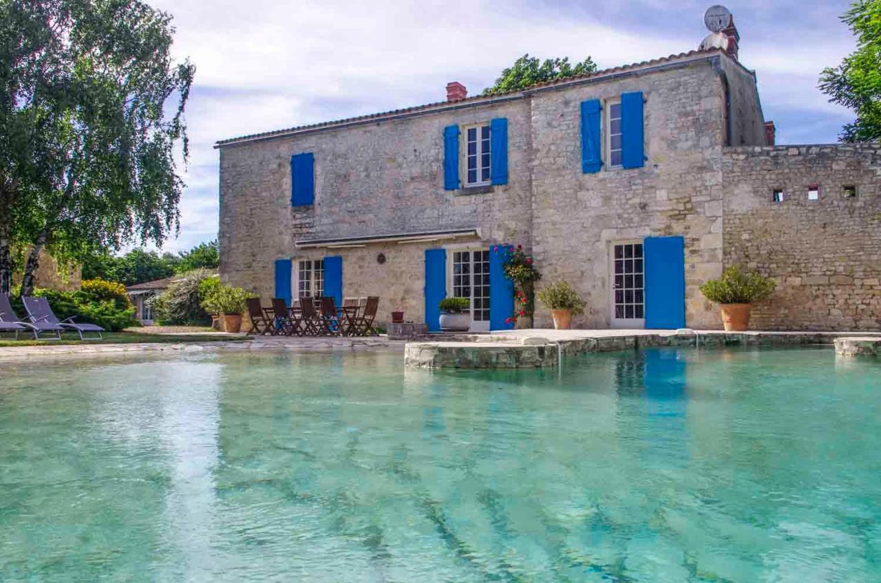 Dompierre-sur-Mer Logis Saint Leonard B&B 외부 사진