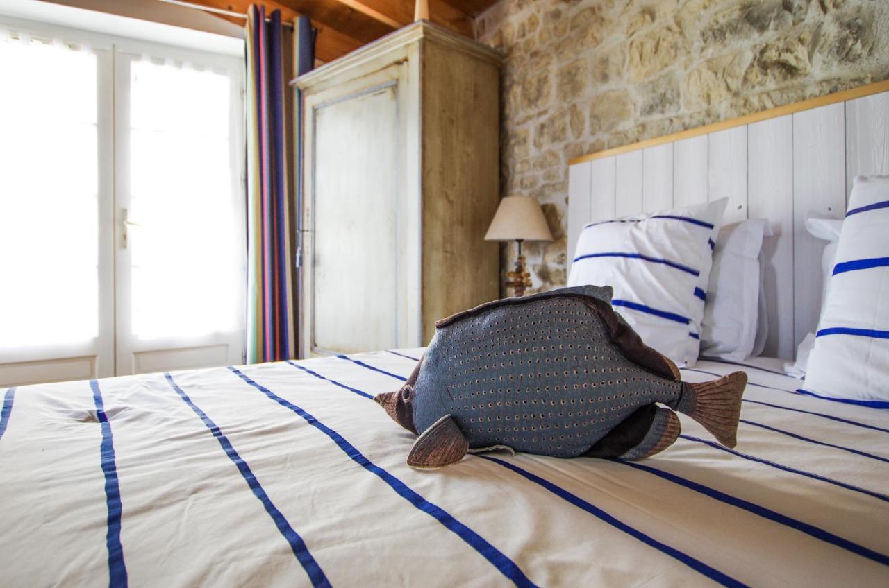 Dompierre-sur-Mer Logis Saint Leonard B&B 외부 사진
