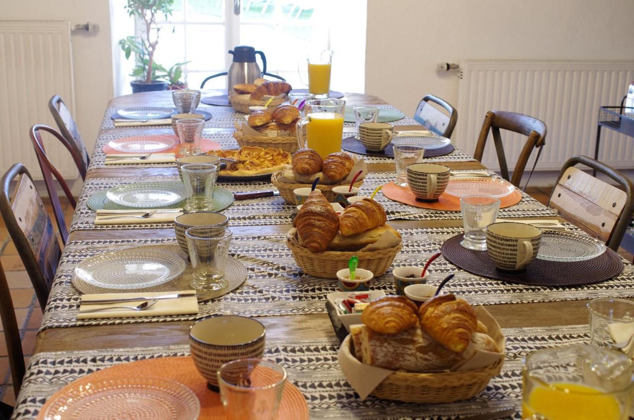 Dompierre-sur-Mer Logis Saint Leonard B&B 외부 사진
