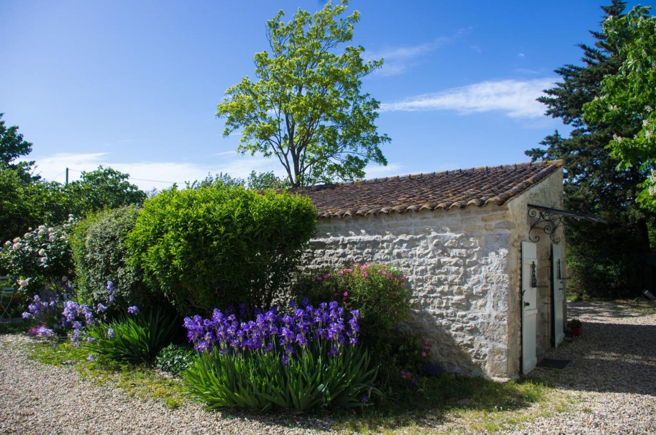 Dompierre-sur-Mer Logis Saint Leonard B&B 외부 사진